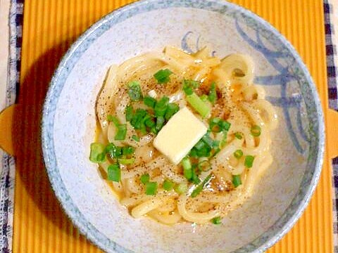 バター醤油の釜玉うどん♪